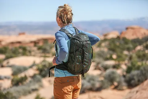 REI Co-op Flash 22